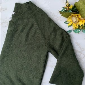 Dark Green Nordstrom Soft Wool Sweater, size M